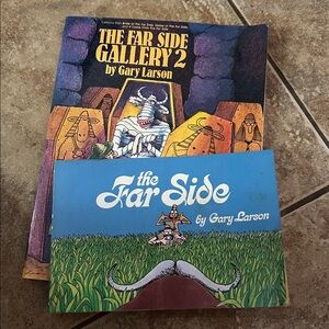 The Far Side Gallery 2  Gary Larson Comic book & 1982 Small Far Side book